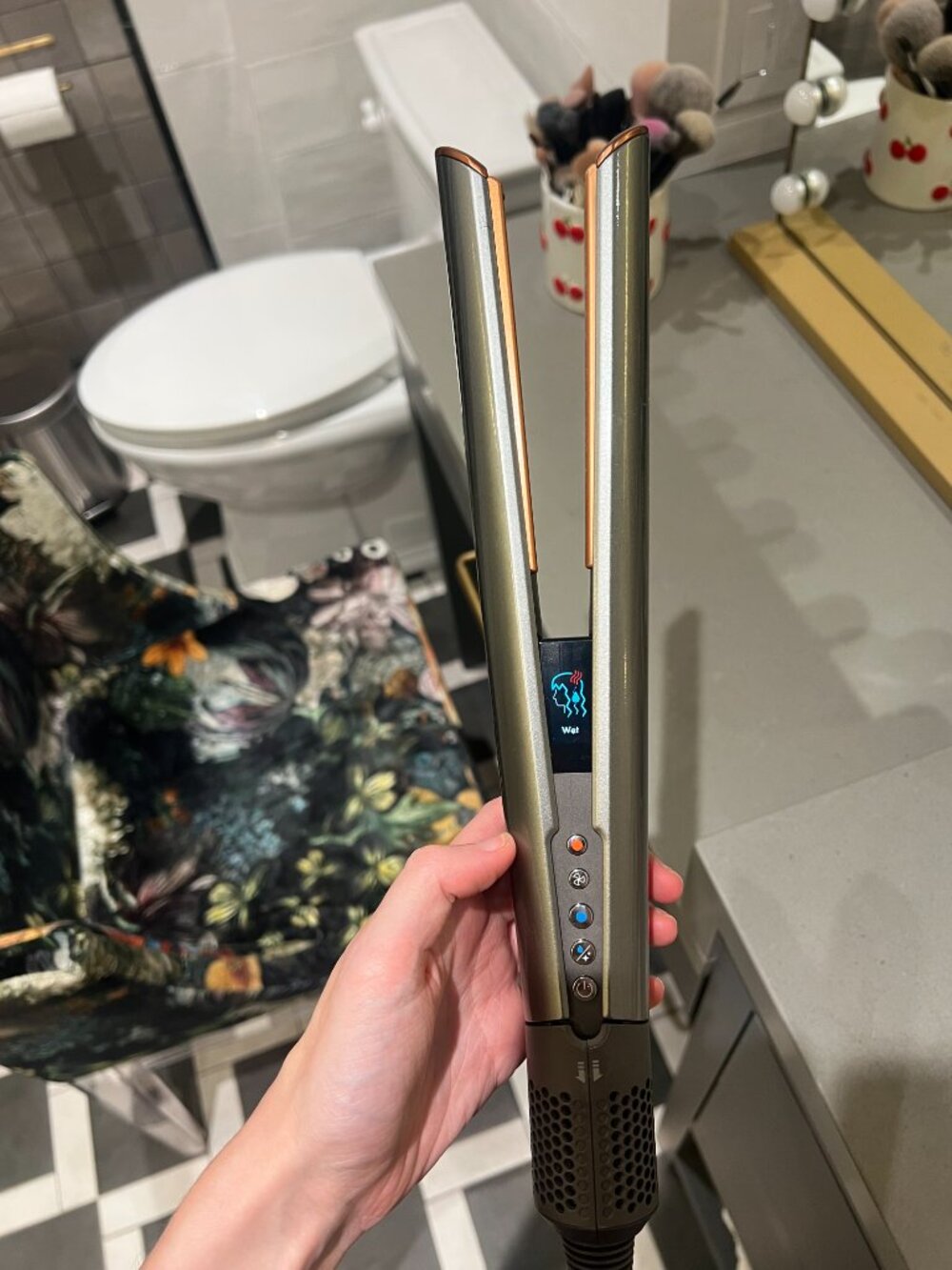 Dyson Airstrait — Wet-to-Dry Hair Styler